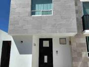 Jardín, casa con Jardin y terraza