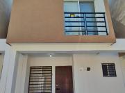 JARDINES DE VERSALLES CASA EN VENTA