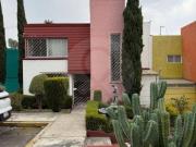 Jardines del Alba: Magnífica casa en calle cerrada