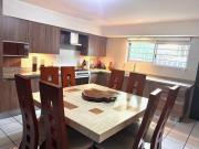 JARDINES DEL BOSQUE CASA EN VENTA EXCELENTE UBICACION