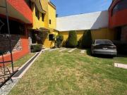 JARDINES DEL SUR AMPLÍA Y FUNCIONAL CASA