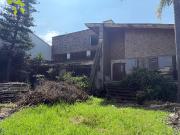 Jardines en La Monta?a casa como terreno dos lotes