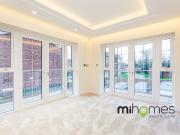 Jasmine Court, Southgate N14, 3 bed flat to rent, £2,600...