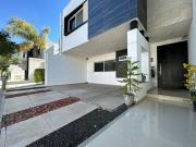 JCE CASA EN VENTA RUSCELLO RESIDENCIAL