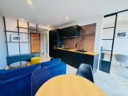 JEAN JAURES SUPERBE ET LUMINEUX LOFT DE 35M2