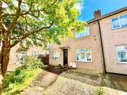 Jersey Road, Hounslow TW3, 1 bed flat to rent, £1,350...