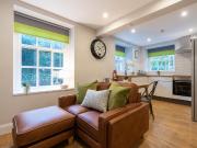 Jesmond View, Newcastle NE2, 2 bed flat to rent, £815...