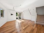 Jetty Living at Its Best 3 Bedroom Townhouse in Prime...