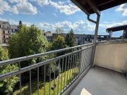 JETZT neues LAMINAT ! DG mit Balkon und geräumige Küche !