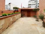 JIRÓN BATALLA SAN JUAN N° 7XX, DPTO. 4XX, URB. CHACARILLA