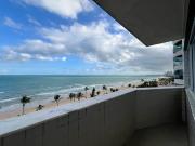 JN Frente Mar na Av Boa Viagem: Apartamento com 4...