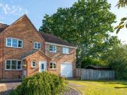 John Bunyan Close, Whiteley, 5 Bedroom Semi detached