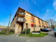 Johnston Place, Oldbrook, Milton Keynes MK6, 2 bed flat...