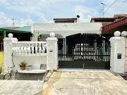 Johor jaya 15 storeyMarble tilesrenovated unit Nearby...