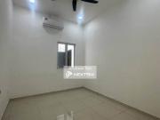 Johor Jaya全装修双层排楼‼️ 里面外面都大大‼️ Jalan Bakawali 5, Taman...