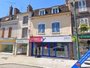 Joigny immeuble commercial très bien placé