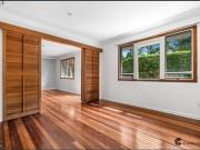 Join Our Cozy Community, an Oasis in the Bustling City...