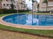 Joli app/ piscine à louer longue durée à Bouznika