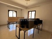 Joli appartement usage bureau vide