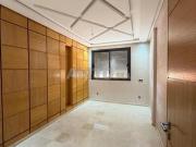 Joli appartement vide à Allal El Fassi