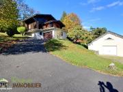 Joli chalet savoyard à rénover de 76,48 m² + 56,39m² de...