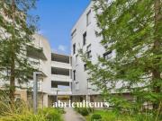 Joli deux pièces en parfait état Immeuble moderne,...