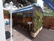 Joli pied à terre avec terrasse Parking