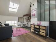 Joli studio Marais Beaubourg Rambuteau Machine à laver