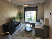 Joli Studio meuble à la location située à OASIS Joli Studio meuble à la location située à OASIS