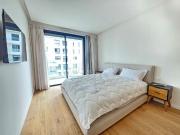 Joli studio neuf meublé en étage élevé Joli studio neuf meublé en étage élevé