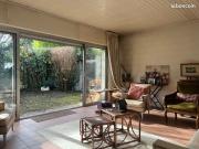 Jolie maison à rénover de plain pied, jardin...