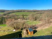 Jolie maison ancienne non mitoyenne avec dépendances