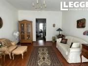 Jolie maison de ville en pierre de 4 chambres, bien...