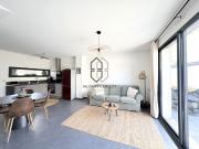 Jolie maison moderne et fonctionnelle