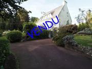 Jolie traditionnelle 4 chambres, sous sol complet sur...