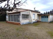 JONQUIERES Villa plain pied sur 3136 m² de terrain