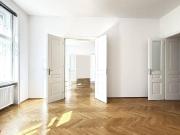 MITTEN IM ACHTEN TOPANGEBOT € 7000. /m²...