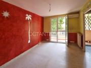 JUAN LES PINS APPARTEMENT T1 à rénover