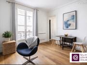 Jules Joffrin * rue Marcadet * au calme * étage élevé *...