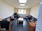 July 2026 27/8 Bedroom Student House 3 Rooms Avail