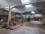 Junto a Fira de Barcelona A pie de calle con zona de carga