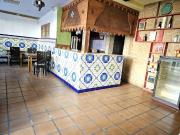 Junto a la Ciudad de las Ciencias, rodeado de hoteles y...