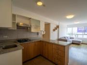 Junto a parque privado, con vista exterior