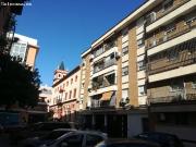 Junto Rocio de Triana, sin amueblar con Ascensor