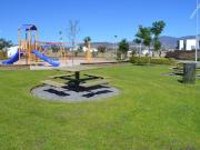 Juriquilla 4 Recámaras o Estudio en P.B. 3 Baños Sala TV...