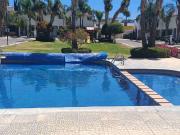 Juriquilla casa en Venta en condominio con alberca a...