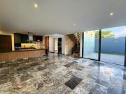 JURIQUILLA Residencia de Autor c/ Acabados y Amenidades...