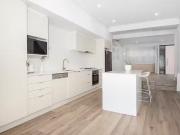 For Rent! 10 Lader Terrace, Varsity Lakes, QLD 4227