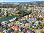 Deal! 10 Mauritius Court, Varsity Lakes, QLD 4227