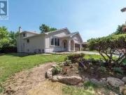 Nice 1116 Pomona Court, Mississauga, ON, L5C 1N2 house...